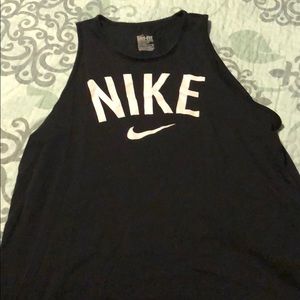 Nike tank top size L
